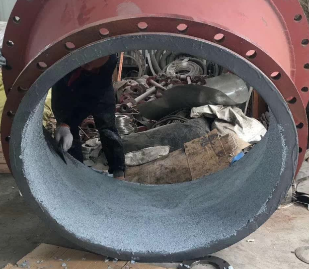 球磨机端盖漏浆修复选用东臻DZ7045碳化硅耐磨修补剂