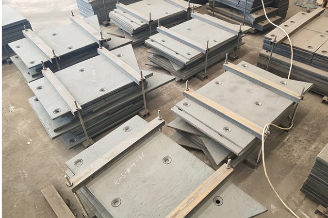 堆焊耐磨钢板钢板在港口机械上的施工方案