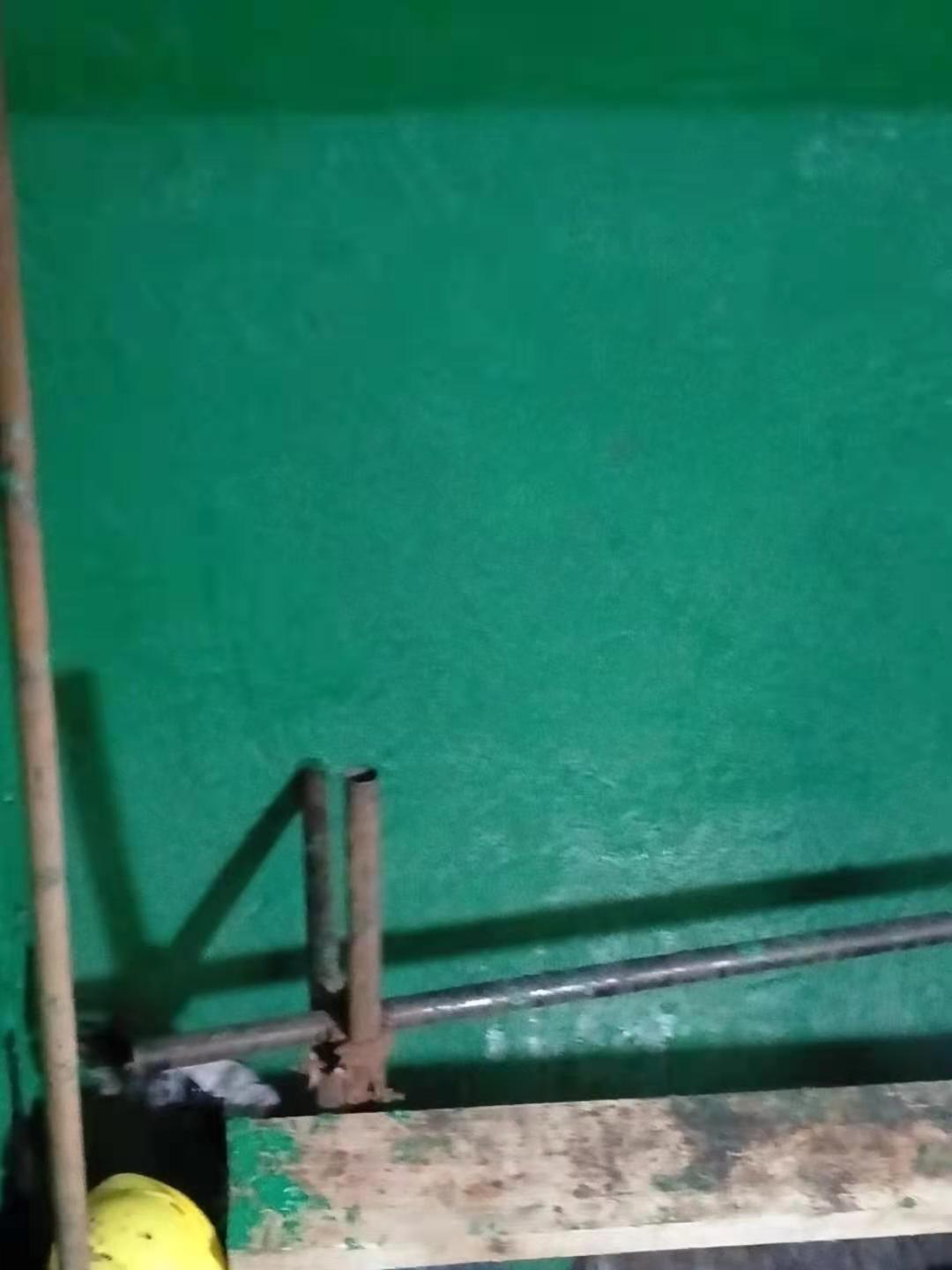 高温玻璃鳞片防腐胶泥施工需要进行表面除锈吗？