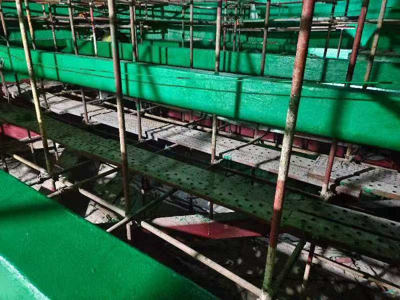 玻璃鳞片胶泥在衬里防腐施工的技术要点